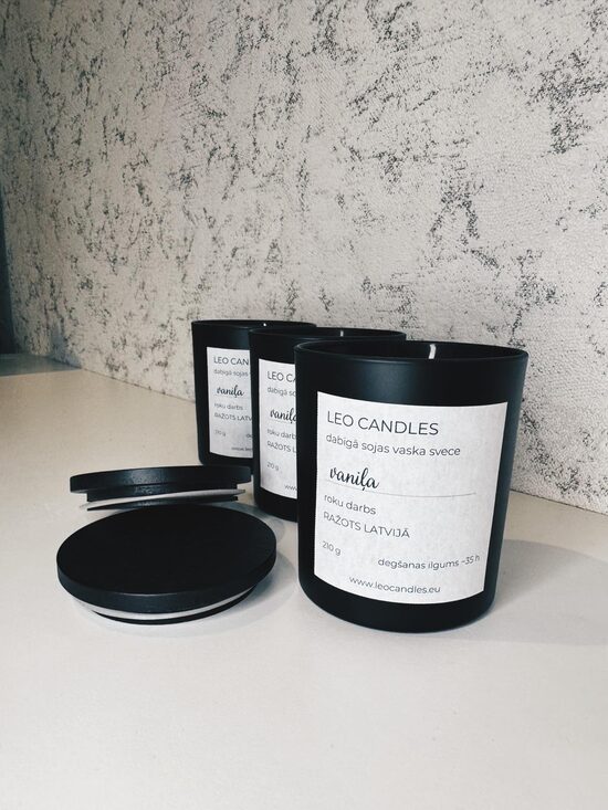 Sojas vaska svece Black Matt